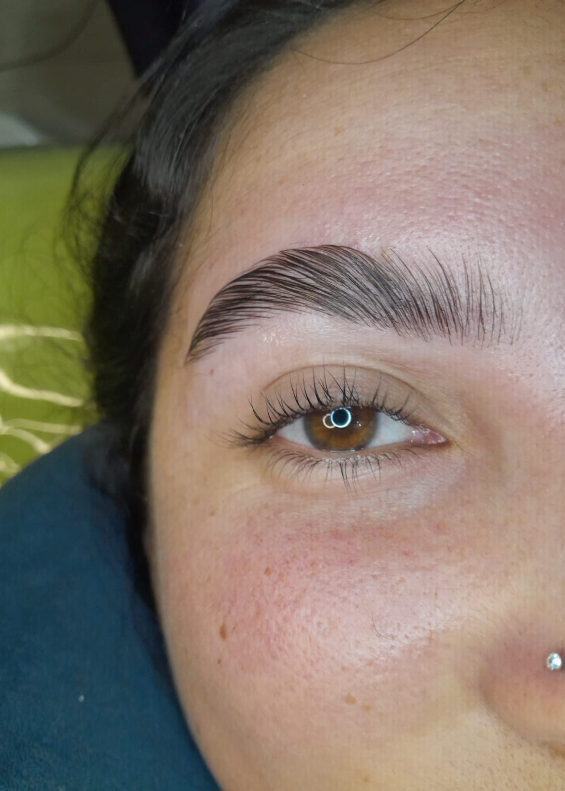 Laminado de cejas - Diseño de cejas Resistencia